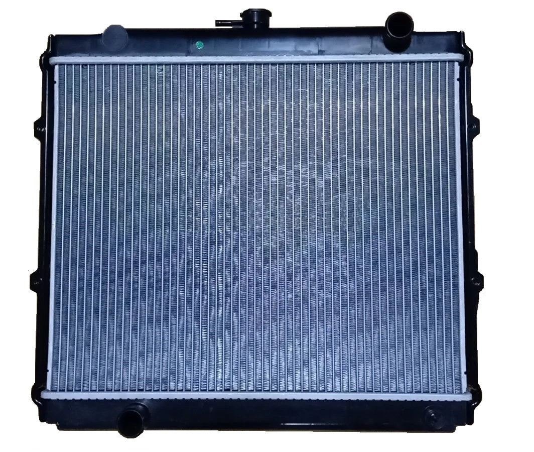 Toyota Hilux L4 2.4 Diesel MT Radiator